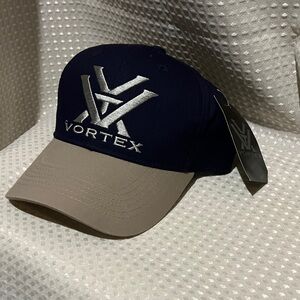 Men's Black and Tan Cap